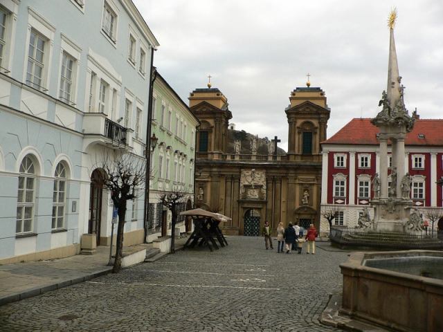 * Image 19