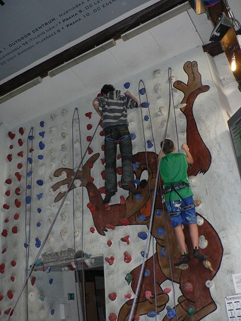 * Image 32