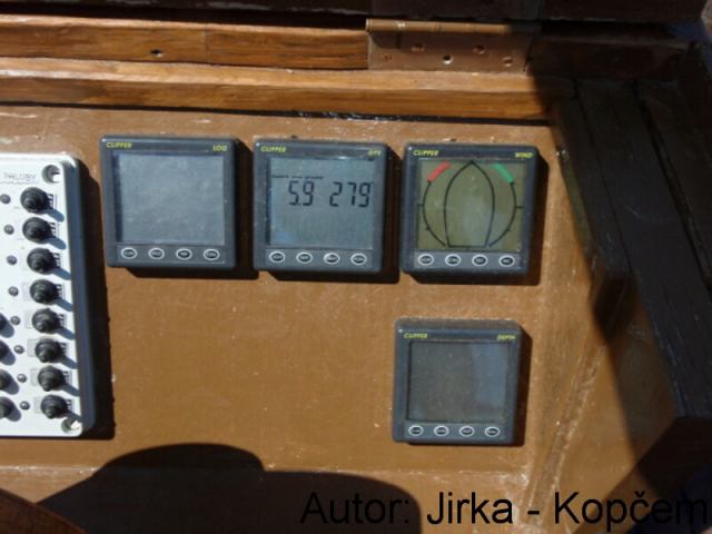 * Image 31