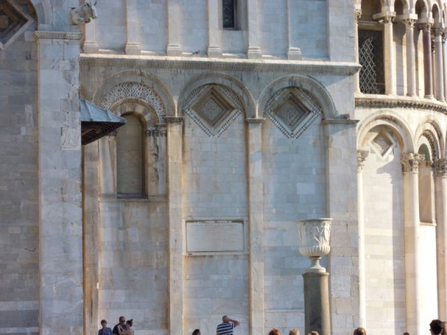 * Image 9