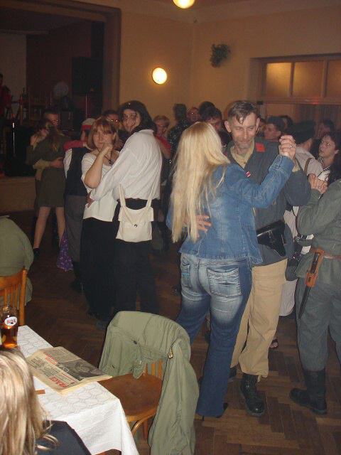 * Image 25