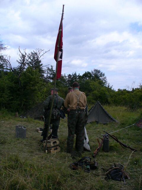 * Image 32