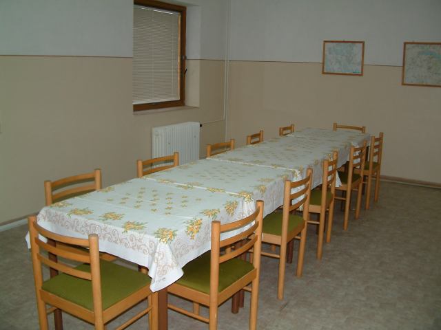 * Image 21