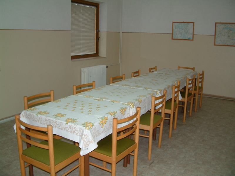 * Image 21