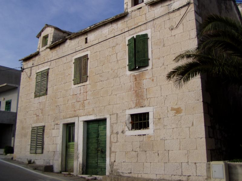 * Image 30