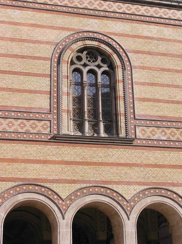 * Image 33