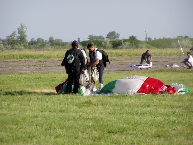 * Image 16