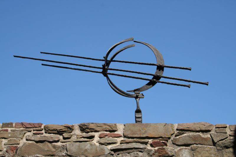 * Image 10