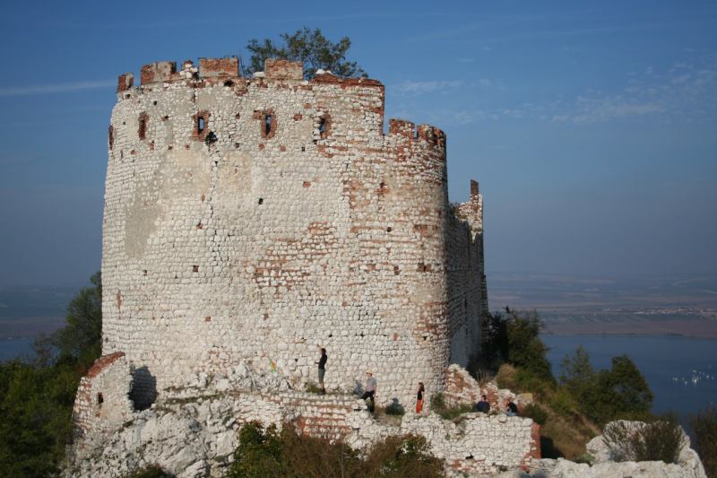 * Image 28